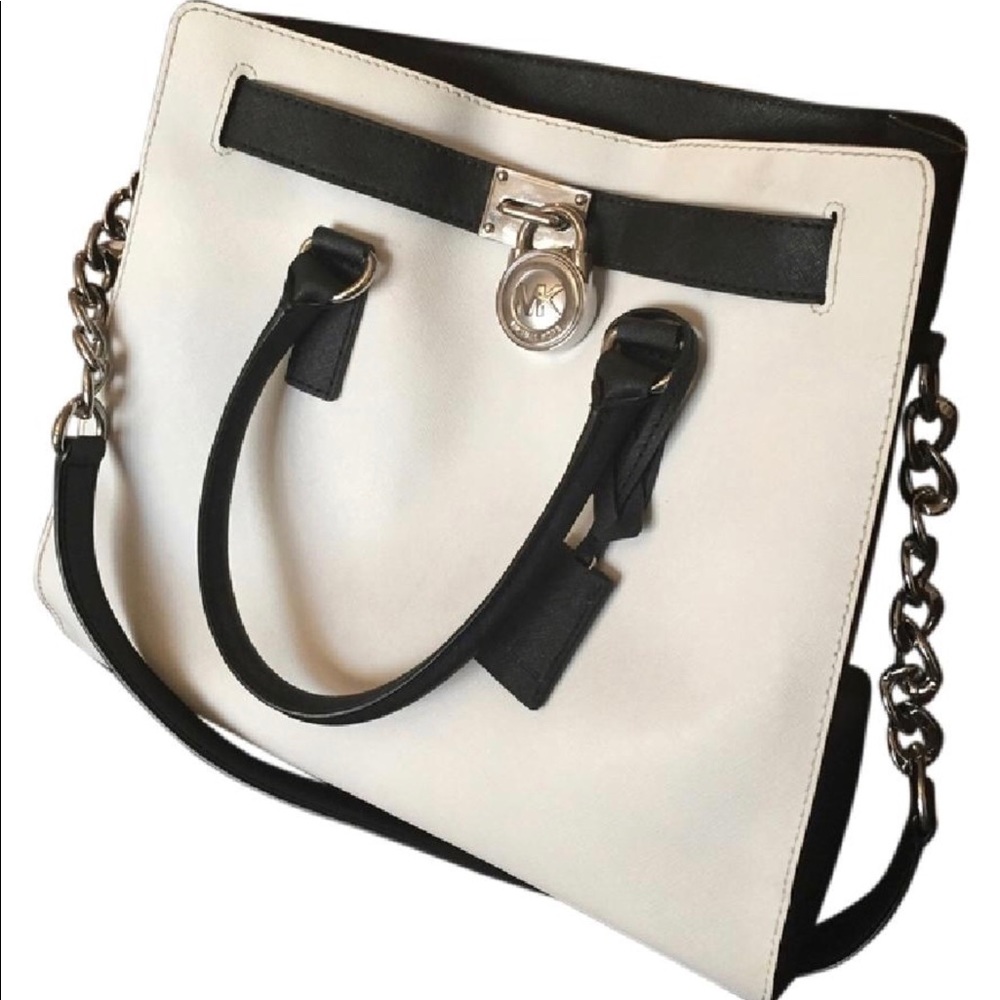 Authentic Micheal Kors XL Hampton handbag